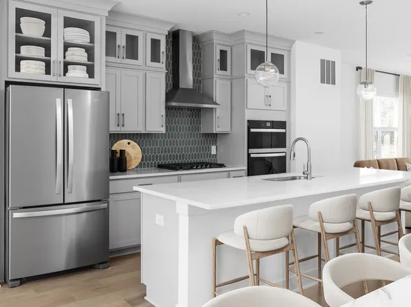 Fletcher Front Porch Plan, Flora