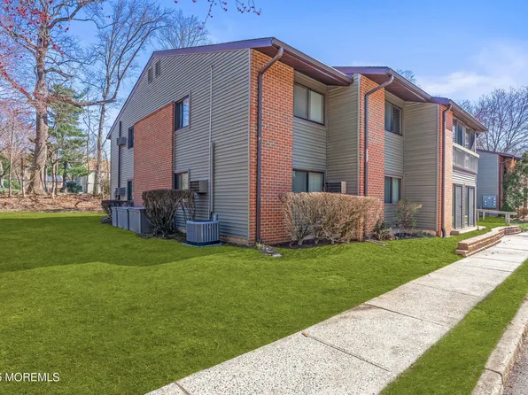 50 Medford Court, Red Bank, NJ 07701