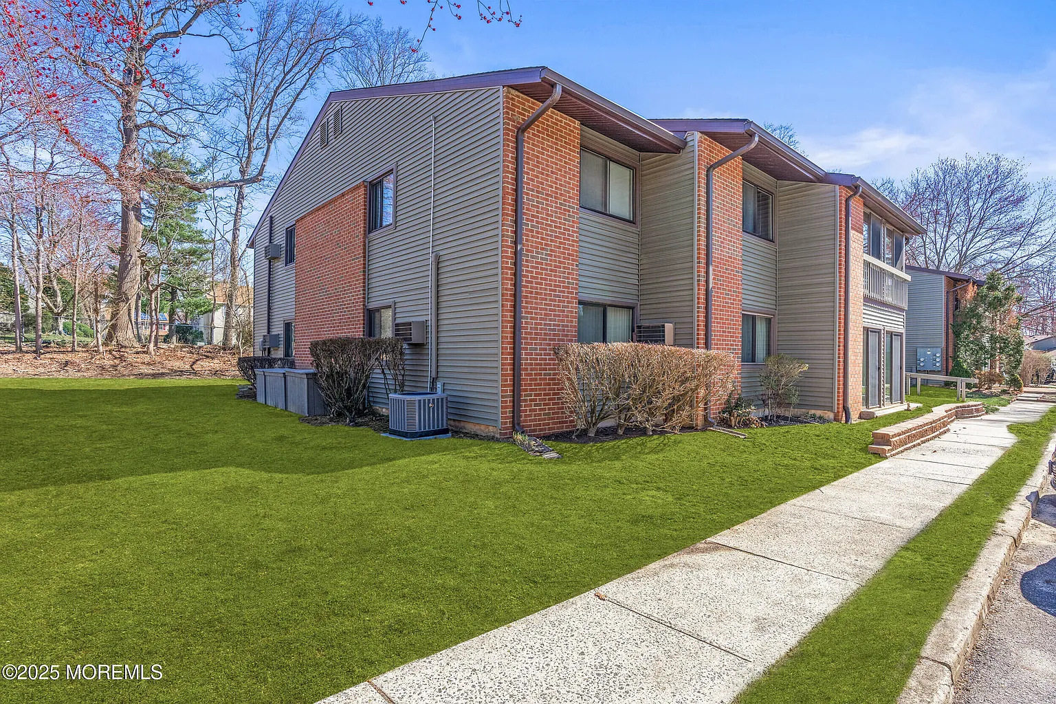 50 Medford Court photo 1