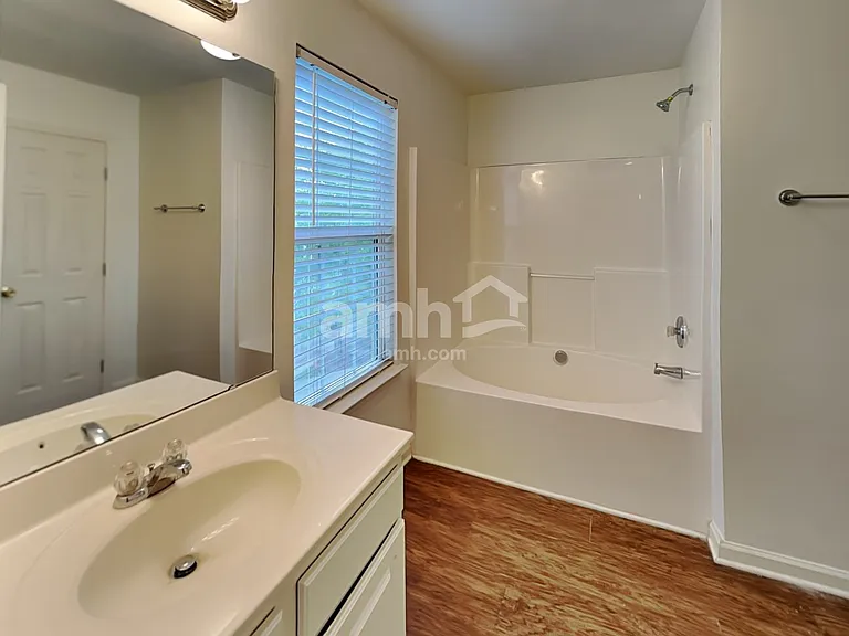 10929 Shelly Renee Dr — Photo 11