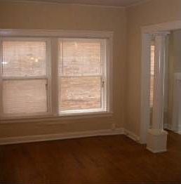 4th image of 2514 Holmes St APT 1N