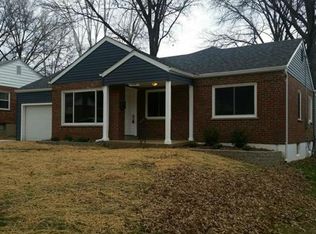 1442 Pinetree Ln, Saint Louis, MO 63119