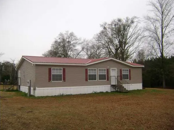 1437 Clear Springs Rd, Laurel Hill, FL 32567