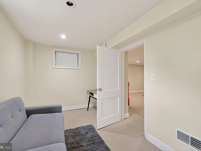 5105 34th St NW — Photo 15