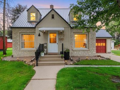 817 S Main St, Shawano, WI, 54166