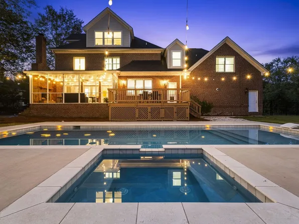 712 Chimney Hill Rd, Columbia, SC 29209