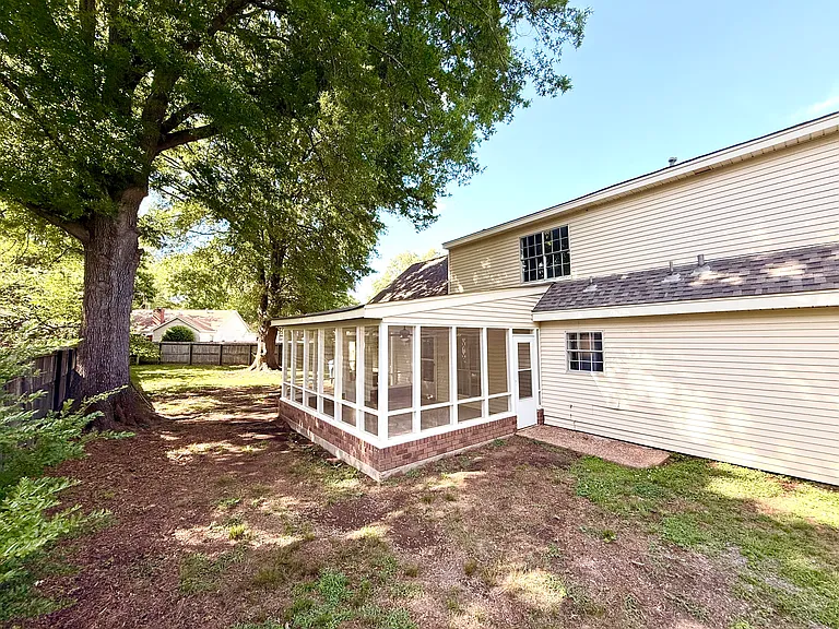 1887 River Glen Cv — Photo 8