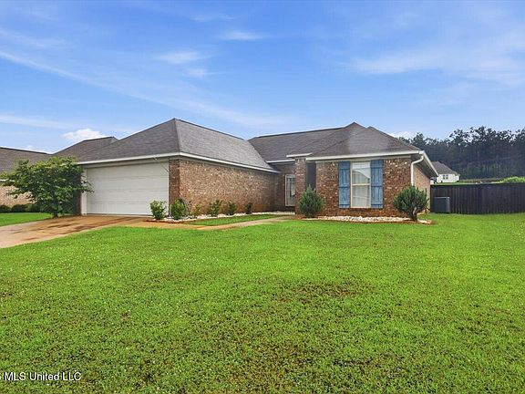 2nd image of 903 Filmore Dr