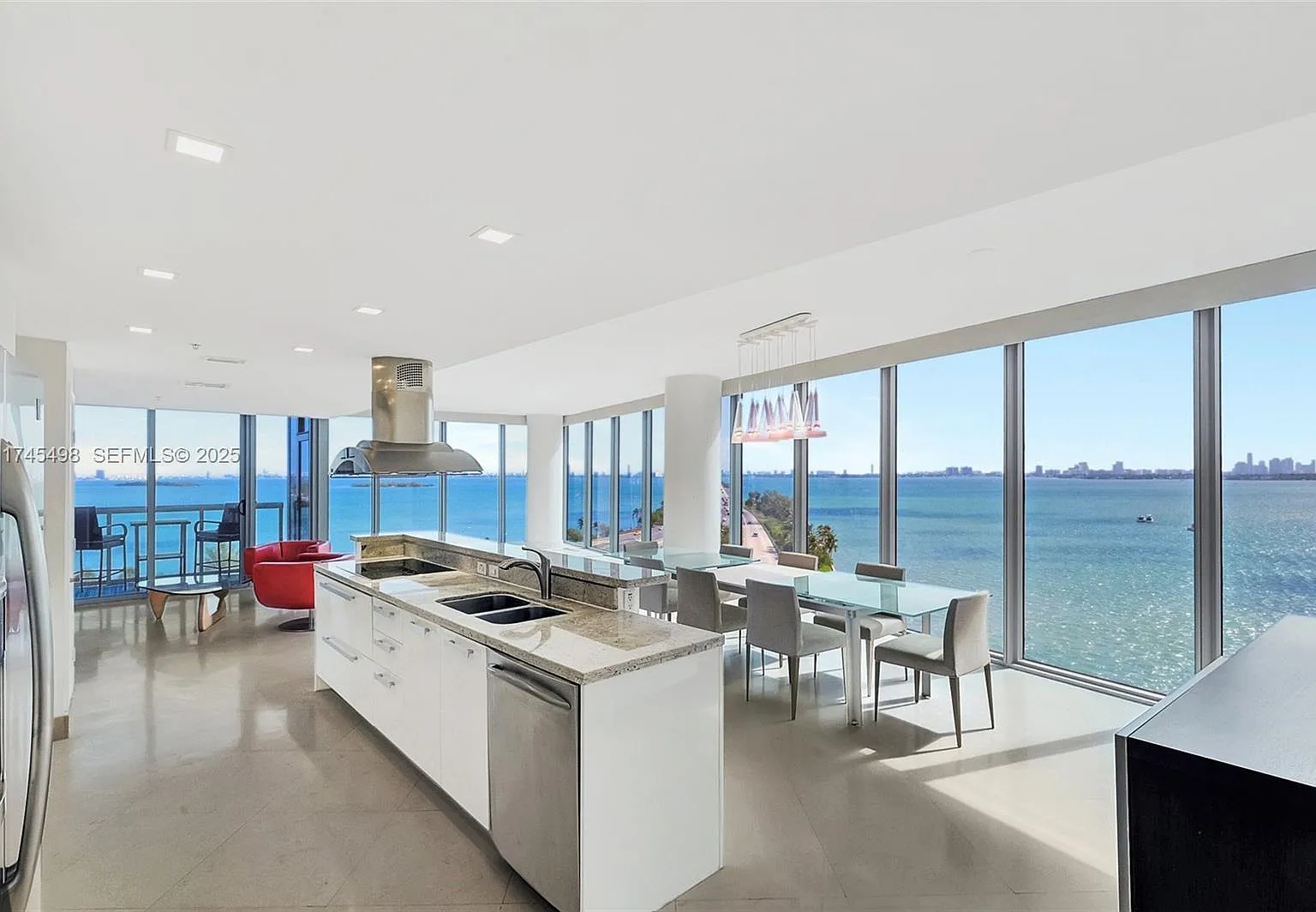 2 bed, 1870 sqft, $7,200 — Photo 1