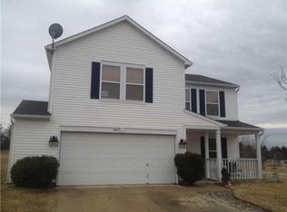 8647 Blooming Grove Dr, Camby, IN 46113