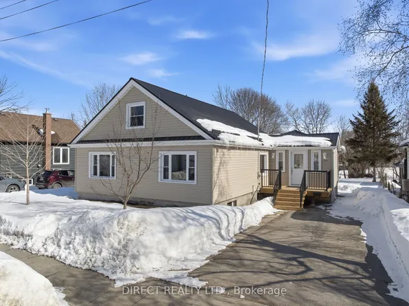27 Purdy St, Belleville, ON K8P 1Y8