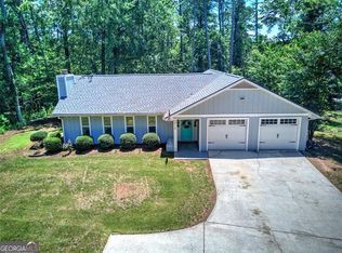 3410 Holliglen Dr, Marietta, GA 30062