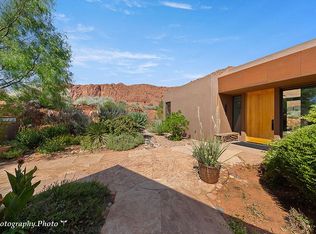571 W Paiute Dr, Ivins, UT 84738
