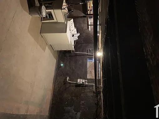 1720 S Taylor St — Photo 13