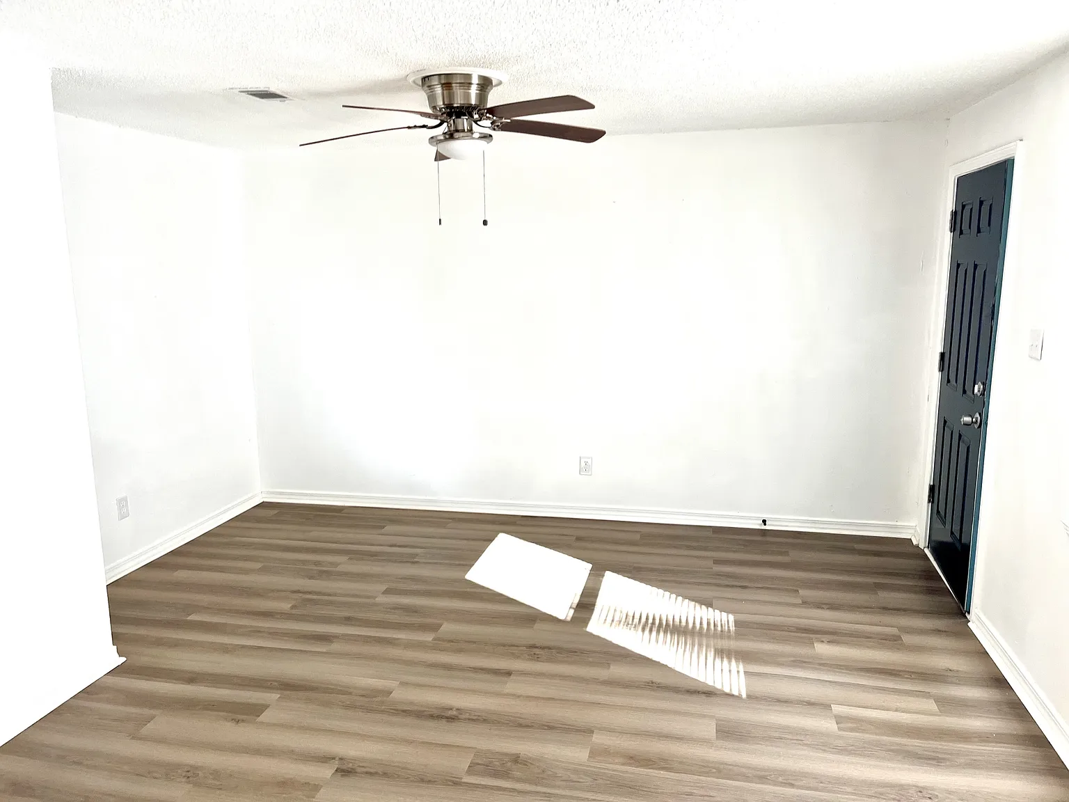 Gulf Breeze - Belair Street - Unit 3 — Photo 4