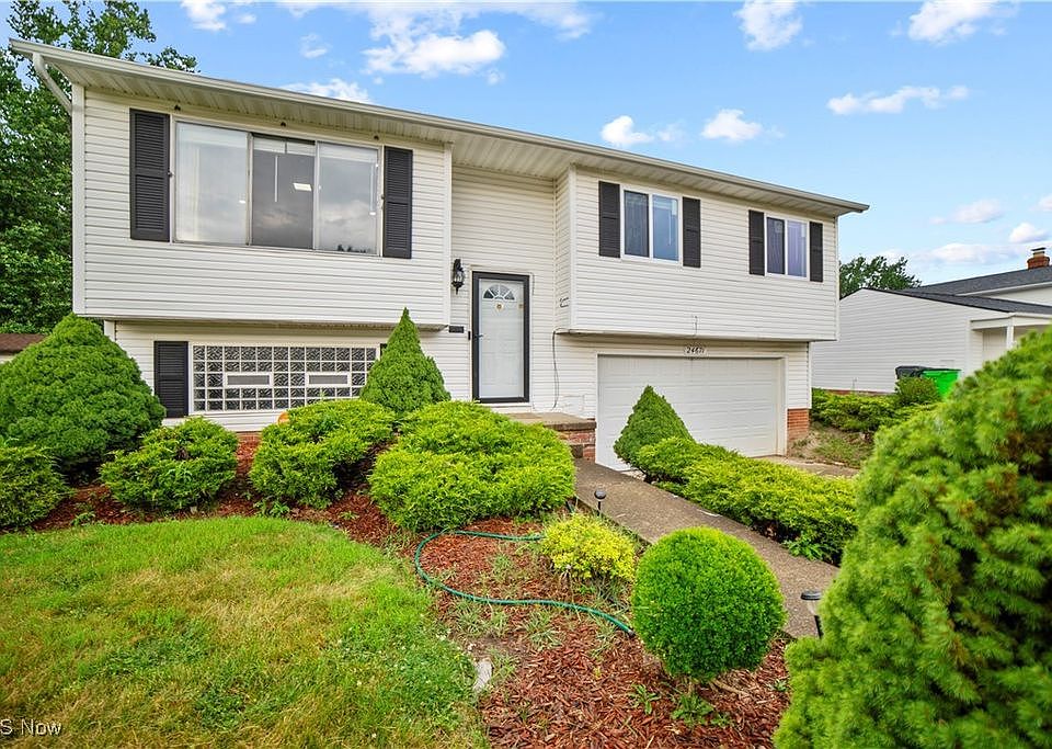 1st image of 24671 Ridgeline Dr