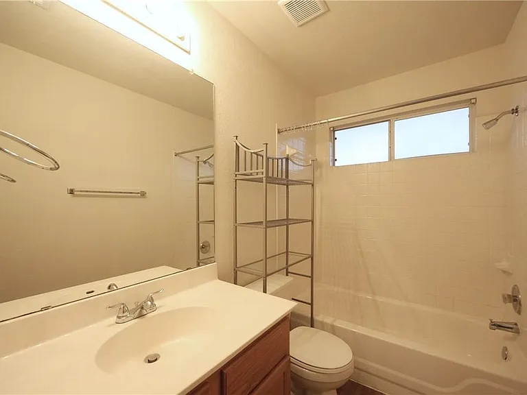 3933 Upper Passage Ln — Photo 15