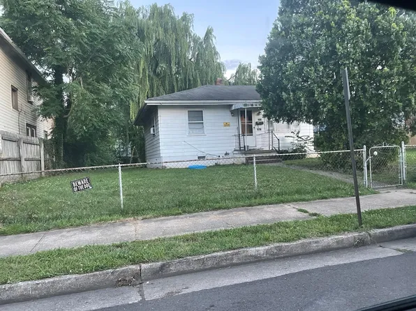 1011 Stewart Ave SE, Roanoke, VA 24013