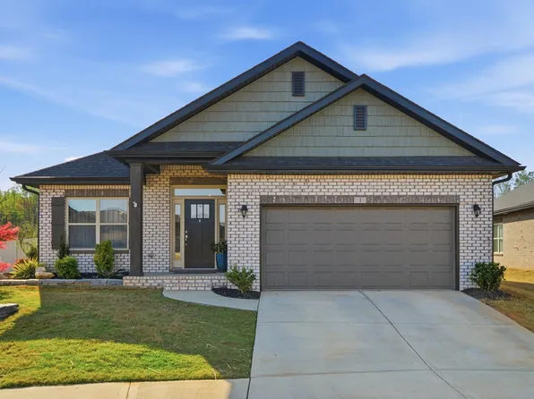 1 Woodcross Dr, Simpsonville, SC 29681