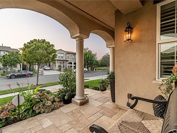 5th image of 962 Heron Cir