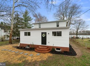 10 W Kingston Park, Middle River, MD 21220