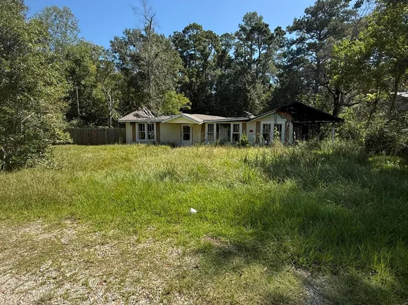 16010 Sister Mary Ellen Rd, Kiln, MS 39556