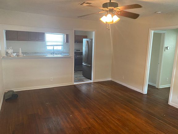 4th image of 502 Wonder Pkwy
