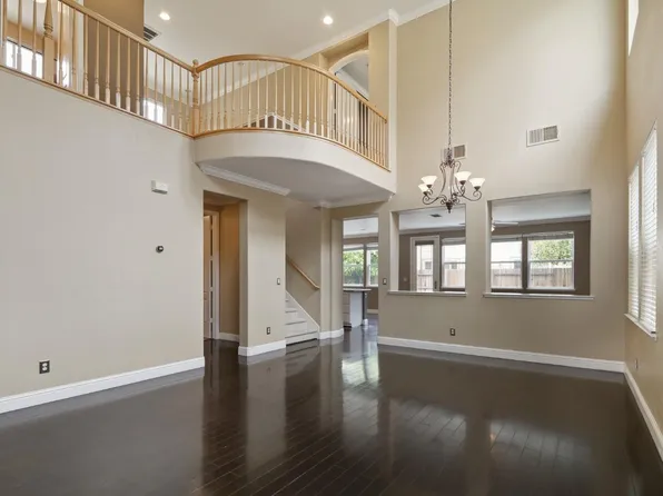 2668 Rogue River Cir, West Sacramento, CA 95691