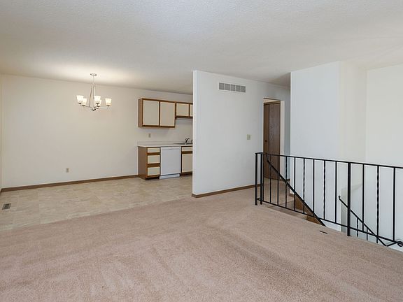 3rd image of 13231 Court Pl #13354