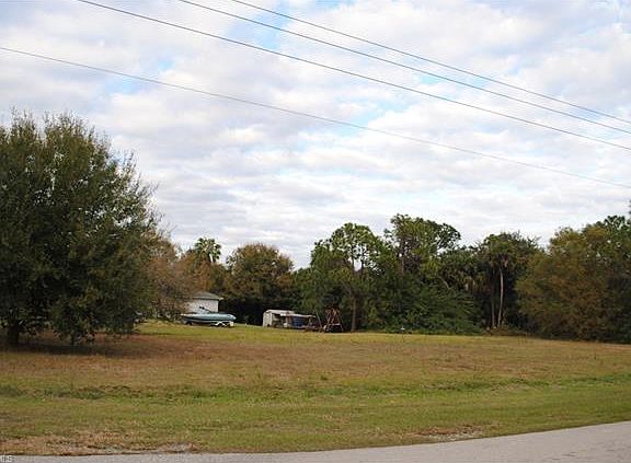 4th image of 3786 Kittyhawk Dr