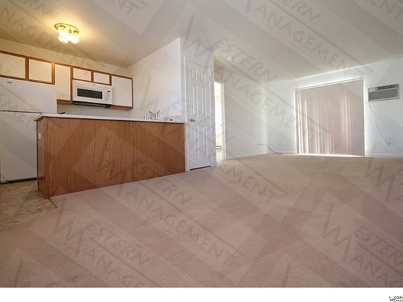 3rd image of 3825 Avenue B Unit 8