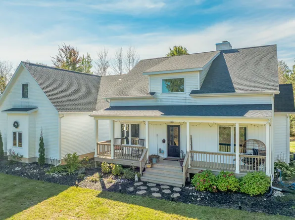 8303 20th Ave, Remus, MI 49340