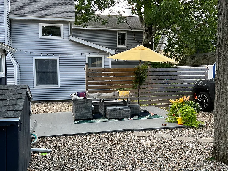 2036 Midlake Dr — Photo 4