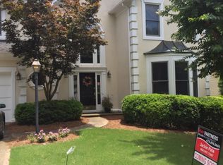 1152 Manor Crest Ct NE, Marietta, GA 30068