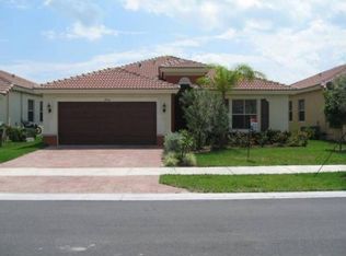 2037 NE 3rd Ct, Homestead, FL 33033