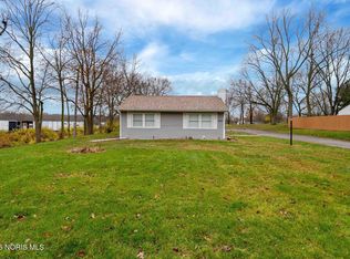 233 Bell Ave, Findlay, OH 45840