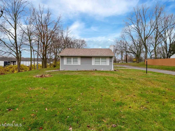 233 Bell Ave, Findlay, OH 45840