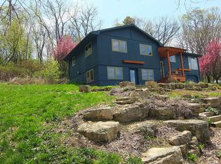 4521 Percussion Rock Rd, Spring Green, WI 53588
