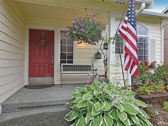2nd image of 231 97th Ave SE