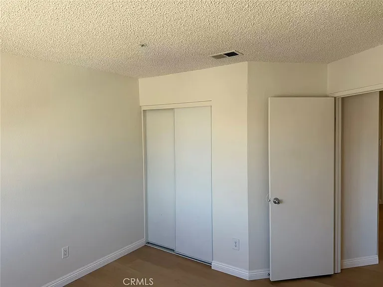 11829 Aurora Ct — Photo 11