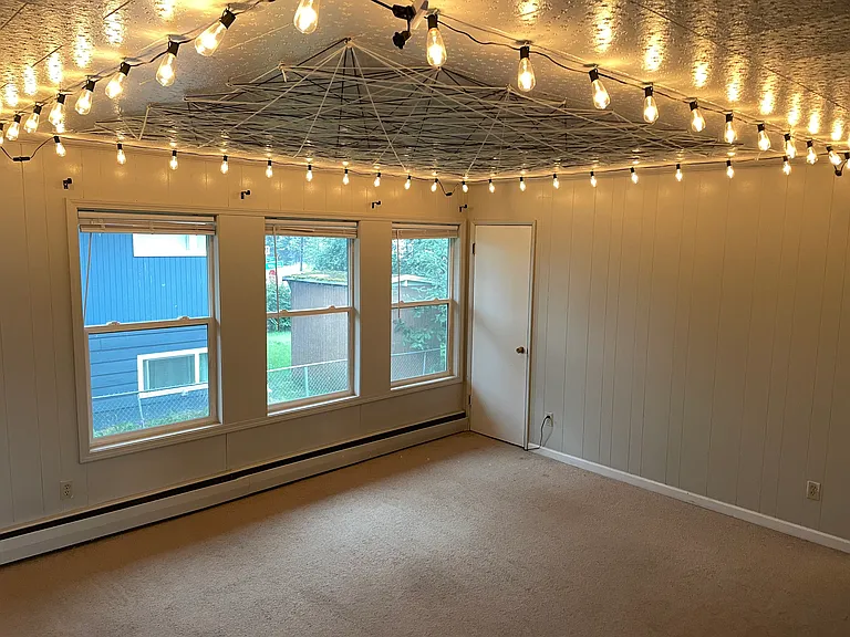 835 Bragaw St #5 — Photo 4