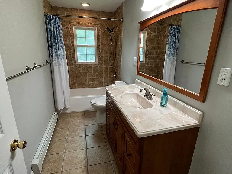 800 Severn Dr — Photo 11