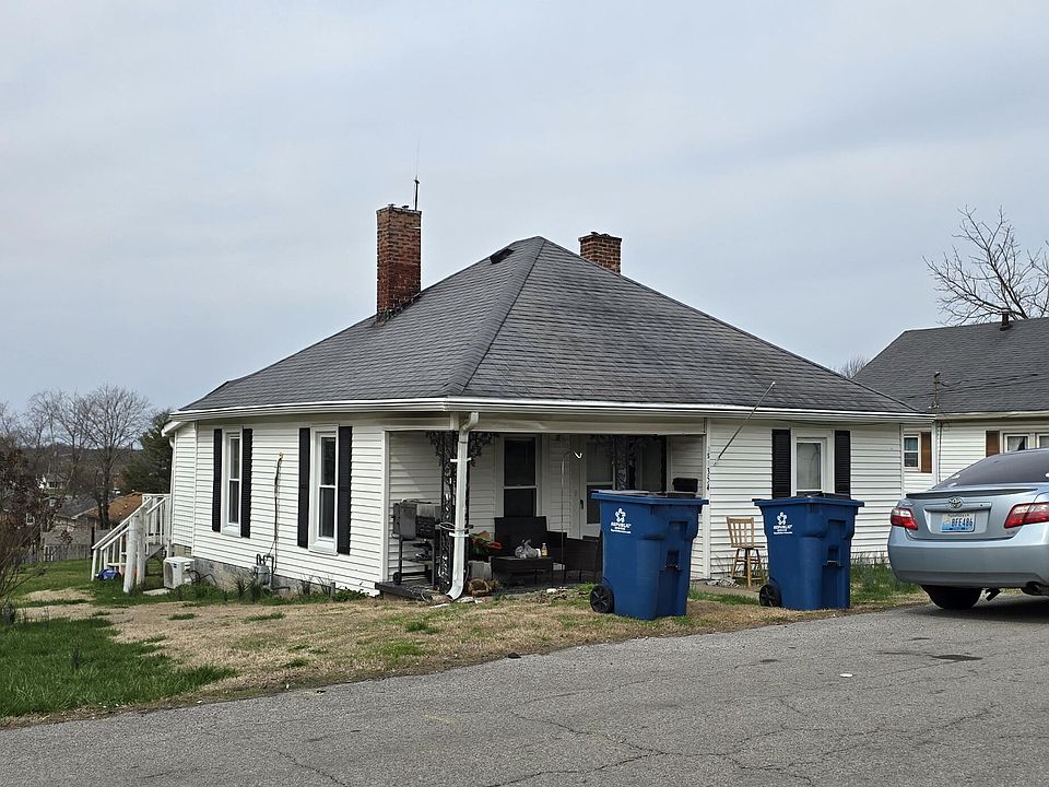1st image of 354 S Magnolia St