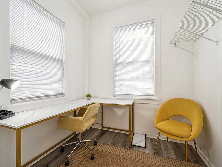 2818 N Ashland Ave #1 — Photo 9