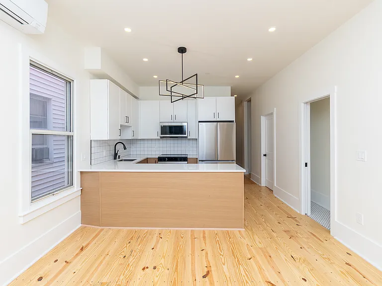 219 Trenton St #2 — Photo 18