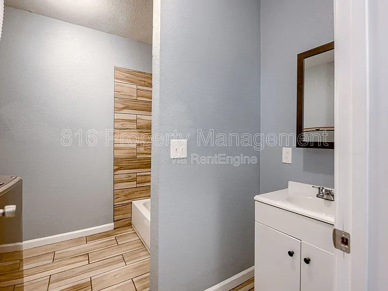 6901 Jackson Ave #6903 — Photo 14