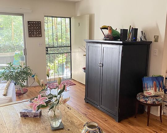 3rd image of 1138 11th St APT 3