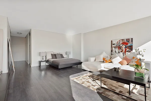 Rented by Compass | media 9