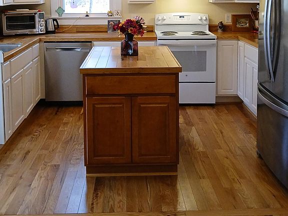 11th image of 5110 Rich Patch Rd