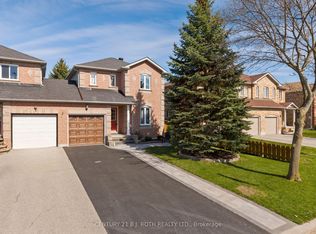 119 Holly Meadow Rd, Barrie, ON L4N 9Z6